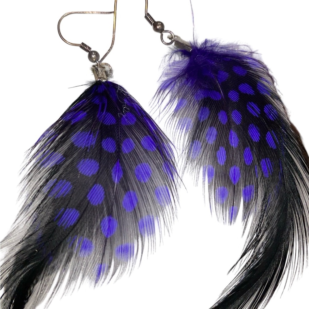 Elegant Feather Earrings in Black and Purple